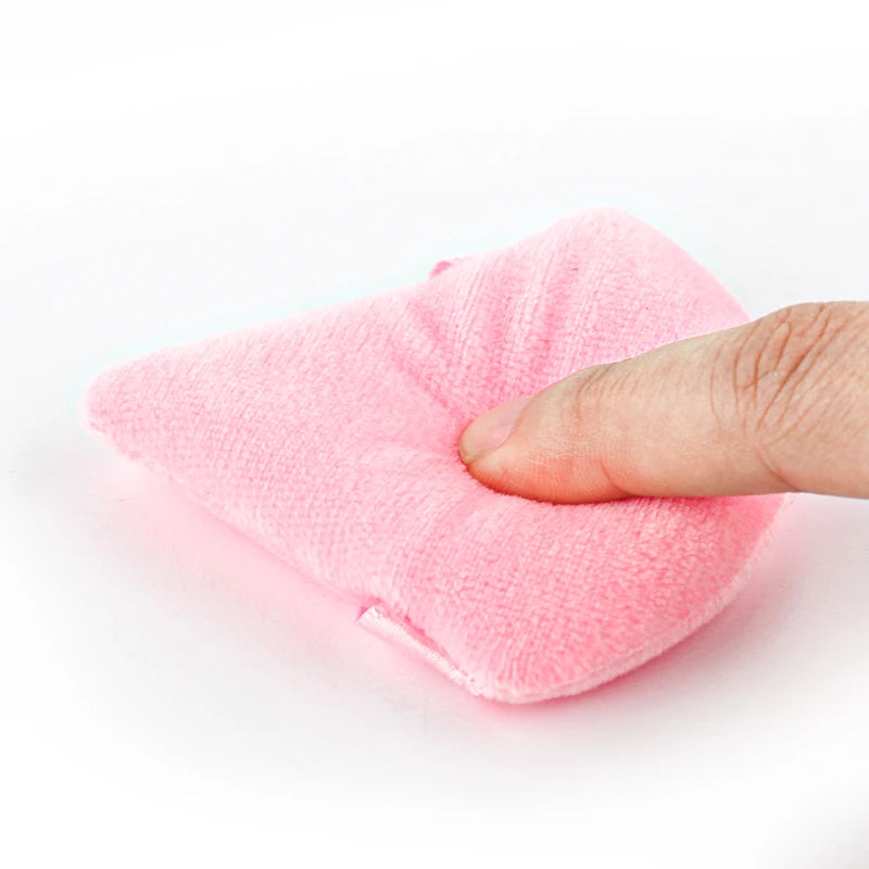 SHIDISHANGPIN Triangolo Velluto polvere Puff Riutilizzabile Viso Cosmetico Spugna, Mini Cotone Makeup Puff per la Fondazione, Ombretto, e strumenti di bellezza (1/2/3/6pcs)